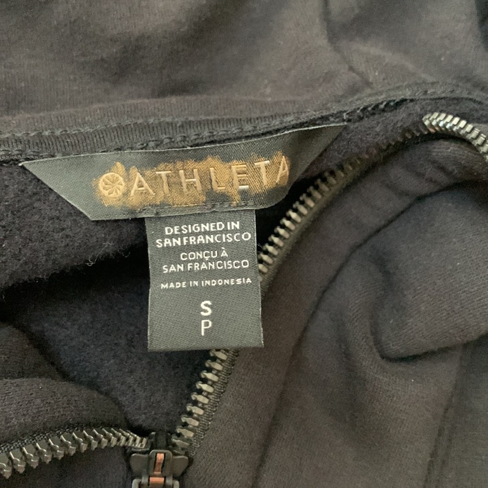 NWT Athleta Black Retroplush Tunic Hoodie - Picture 13 of 14